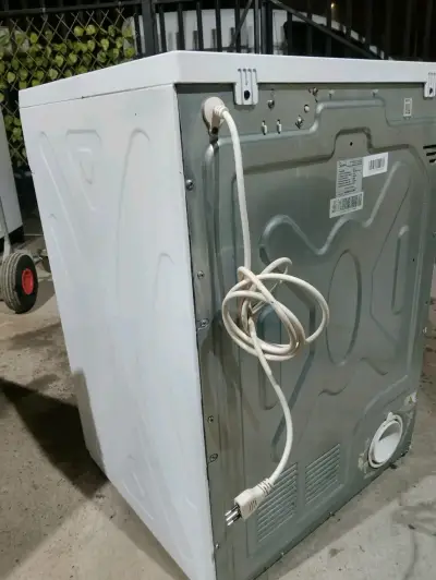 Secadora de ropa Midea 9kg en buen estado - miniatura 4