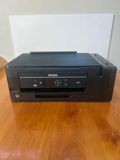Impresora multifuncional Epson L495 con WiFi - miniatura 1
