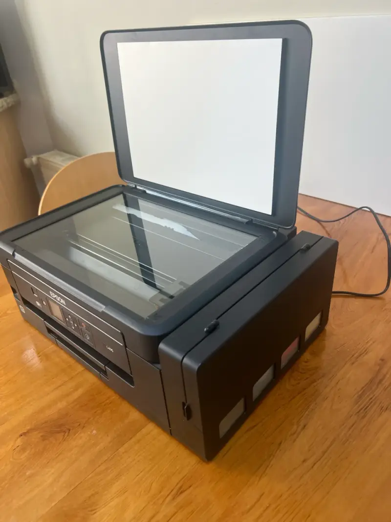 Impresora multifuncional Epson L495 con WiFi - 2