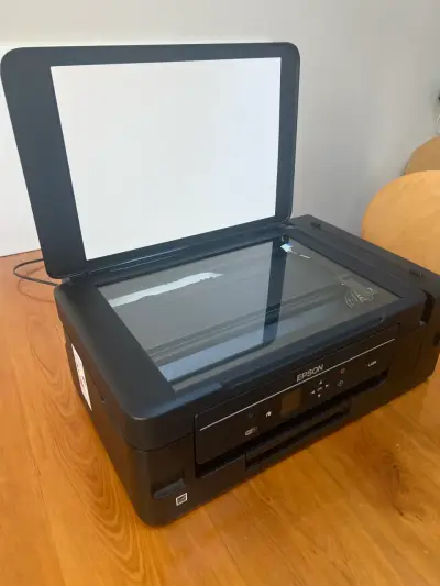 Impresora multifuncional Epson L495 con WiFi - miniatura 3