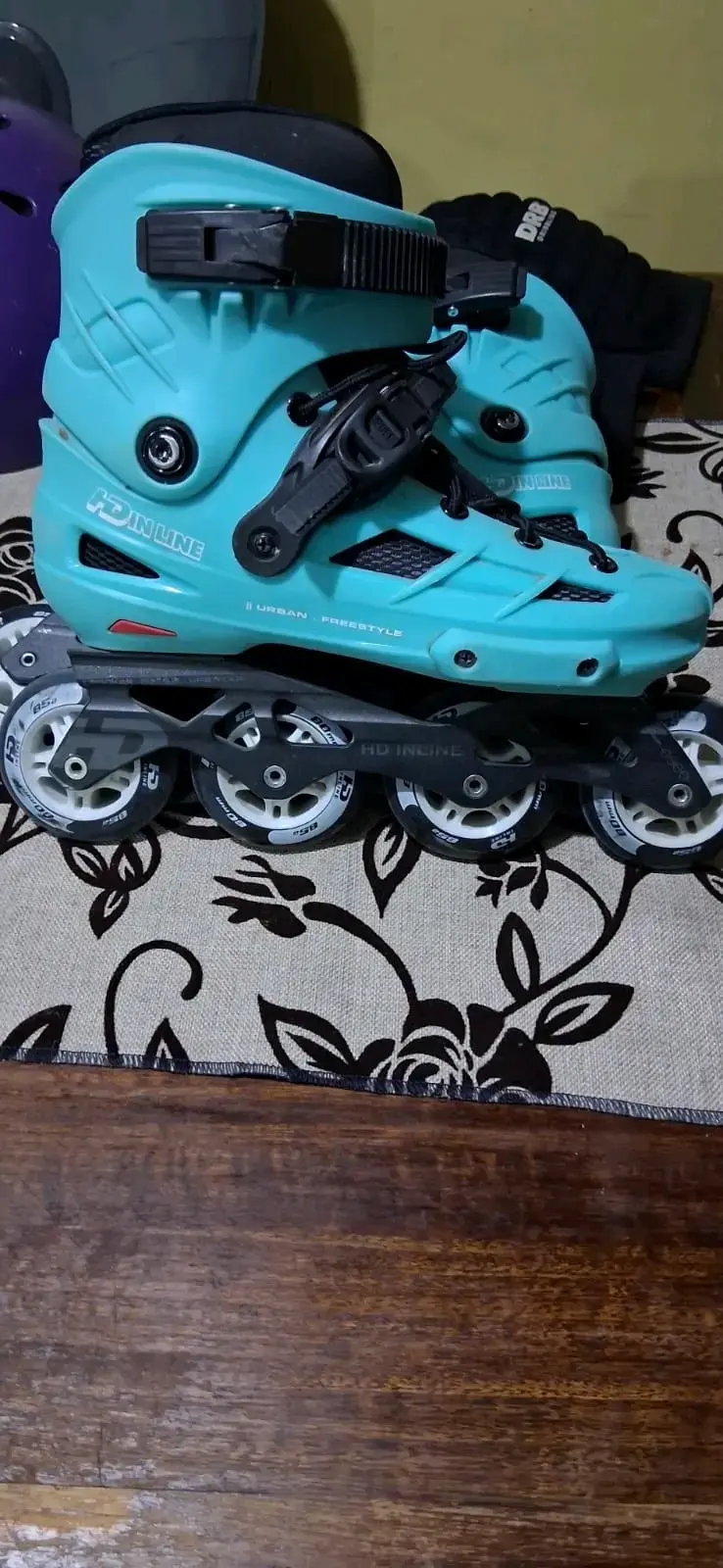 Patines en línea HD Inline con casco y protecciones - 2