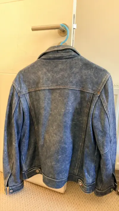 Chaqueta de cuero tip mezclilla azul unixes - miniatura 2