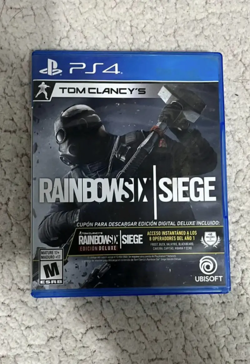 Juego PS4 Tom Clancy's Rainbow Six Siege Deluxe
