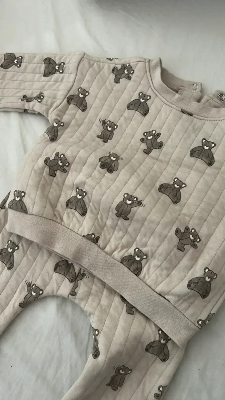 Conjunto de bebé con estampado de ositos - 2
