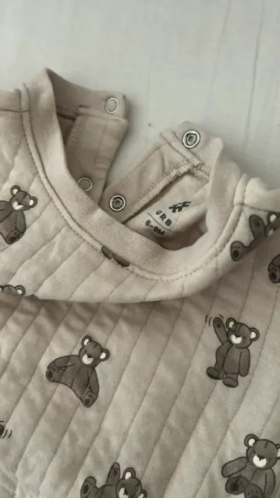 Conjunto de bebé con estampado de ositos - miniatura 3