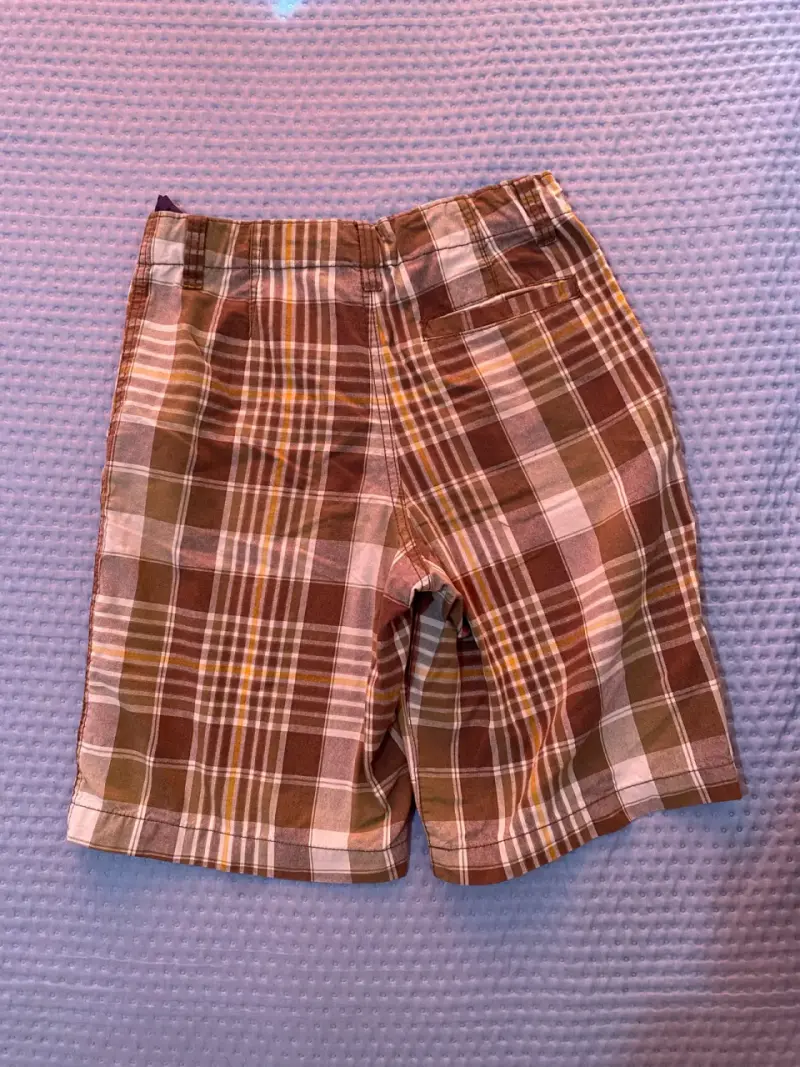 Bermudas a cuadros marrones para niño - 2