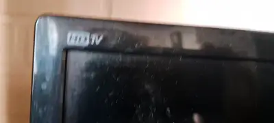 Tv LG 24 pulgadas HD modelo 24MN42A - miniatura 2