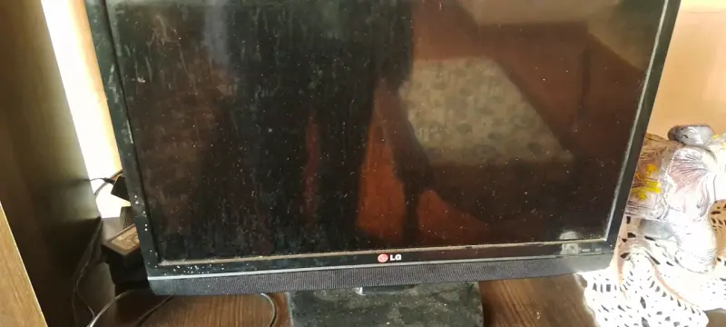 Tv LG 24 pulgadas HD modelo 24MN42A - 4