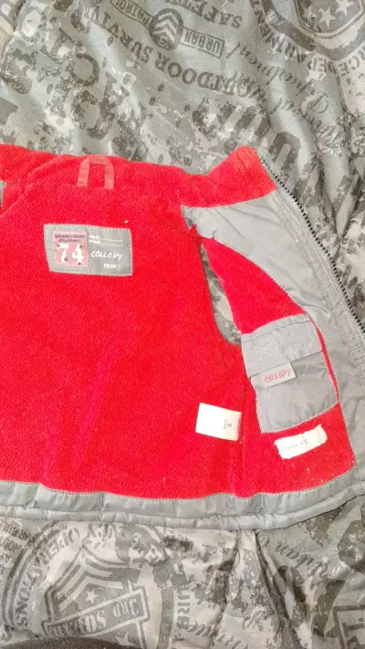 Parka sin mangas gris para bebé - miniatura 3