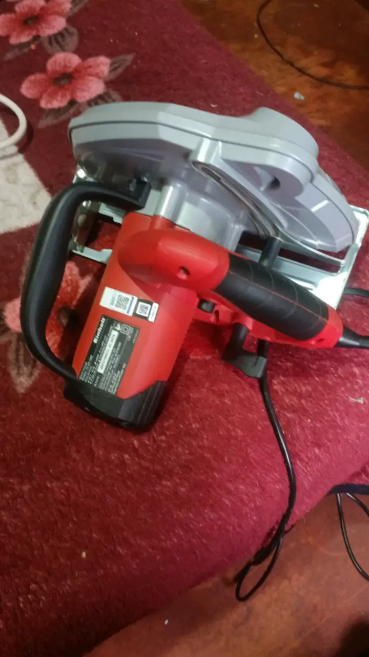 Sierra circular Einhell TC-CS 1400W - 1