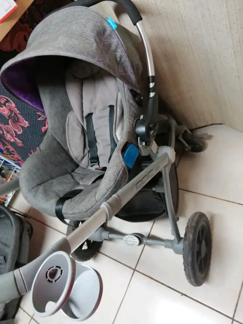 Coche de bebé Infanti Epic 3G gris - 4