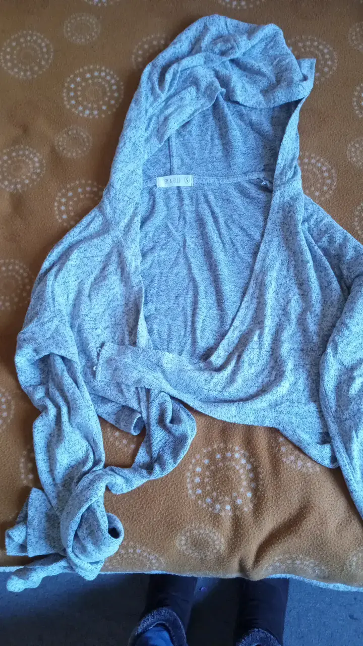 Cárdigan gris con capucha para mujer - 1