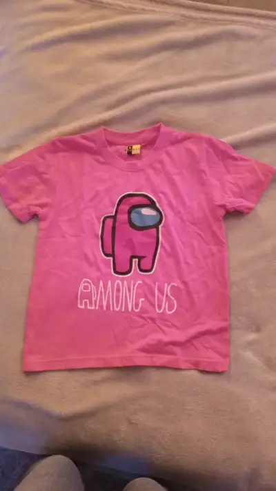 Polera rosa Among Us para niños - miniatura 1