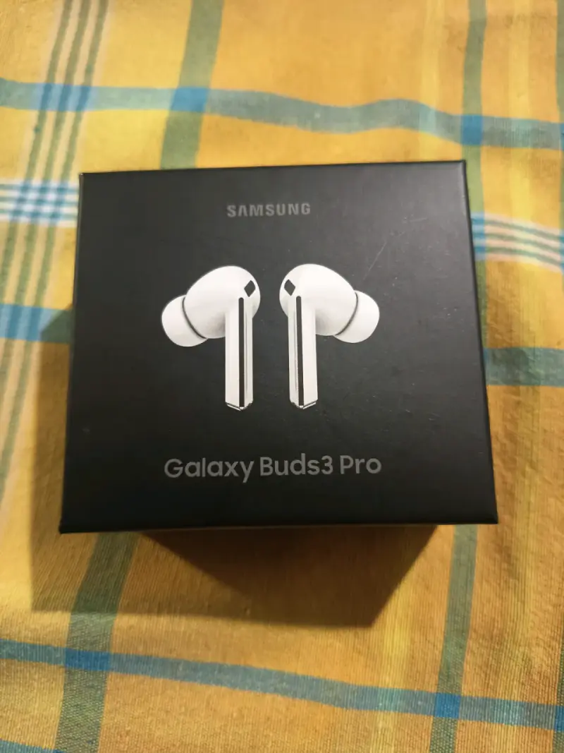 Auriculares Inalámbricos Samsung Galaxy Buds3 Pro - 1