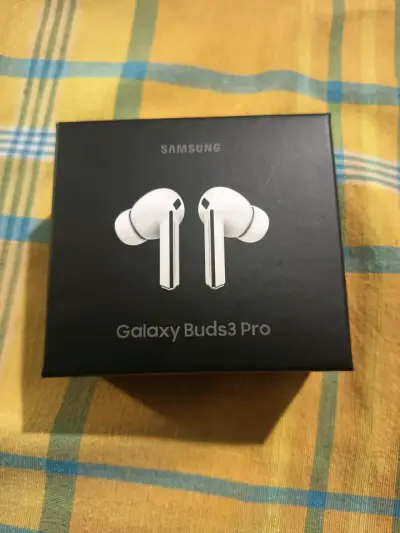 Auriculares Inalámbricos Samsung Galaxy Buds3 Pro - miniatura 1