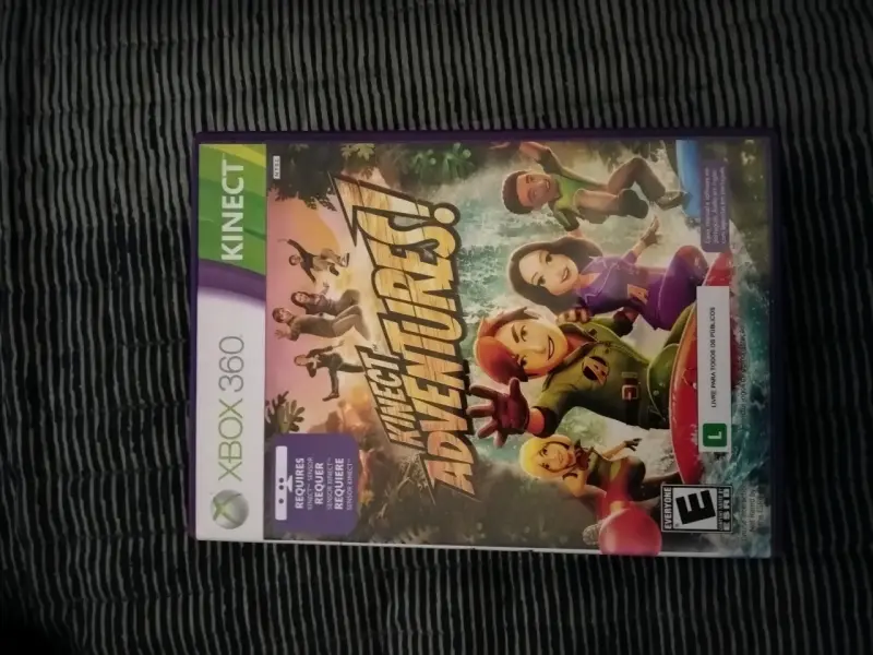 Consola Xbox 360 con Kinect y juegos - 5
