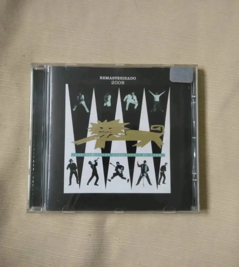 Rock argentino.CD El León, Los Fabulosos Cadillacs - 1