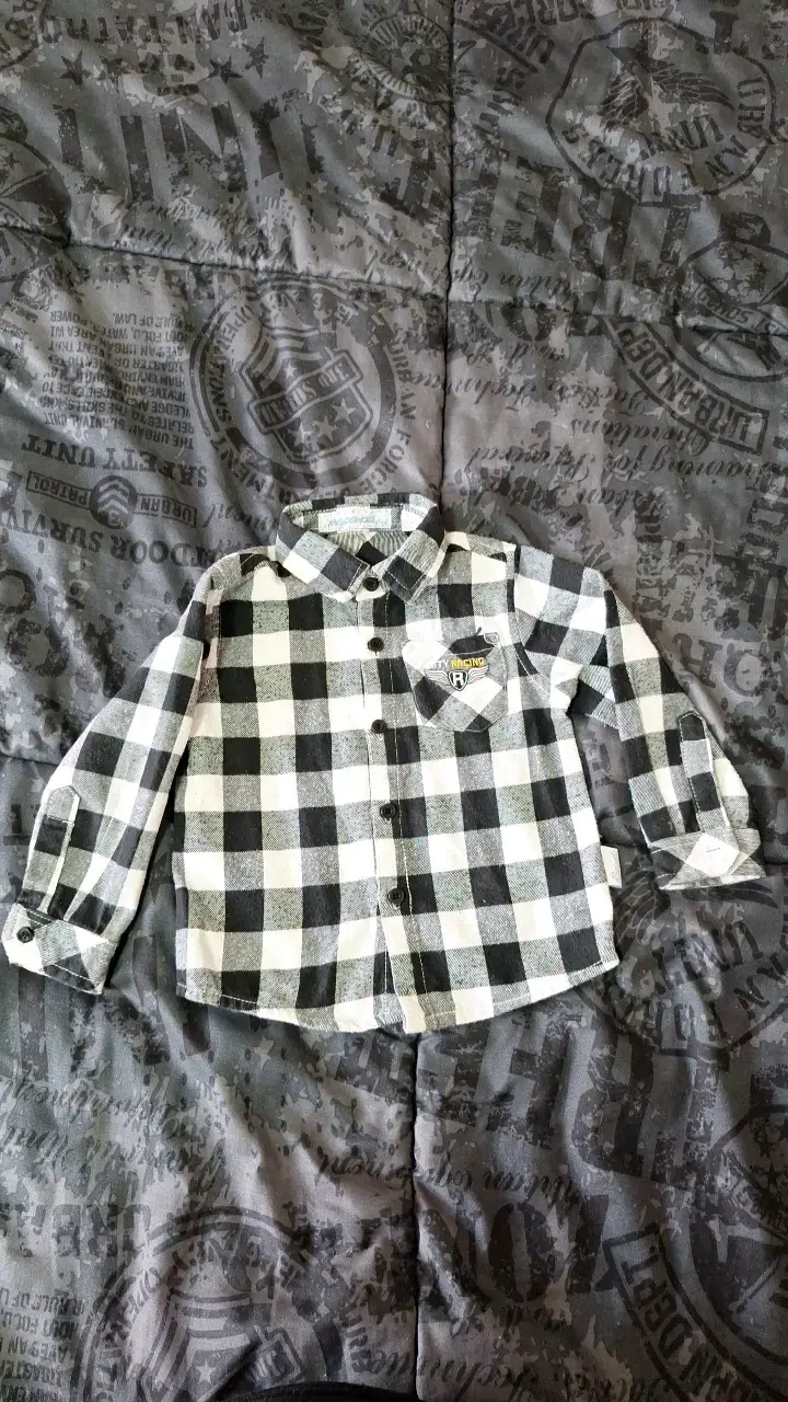 Camisa de niño a cuadros blanco y negro - 1