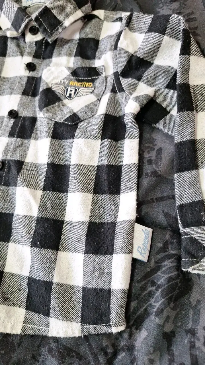 Camisa de niño a cuadros blanco y negro - 4