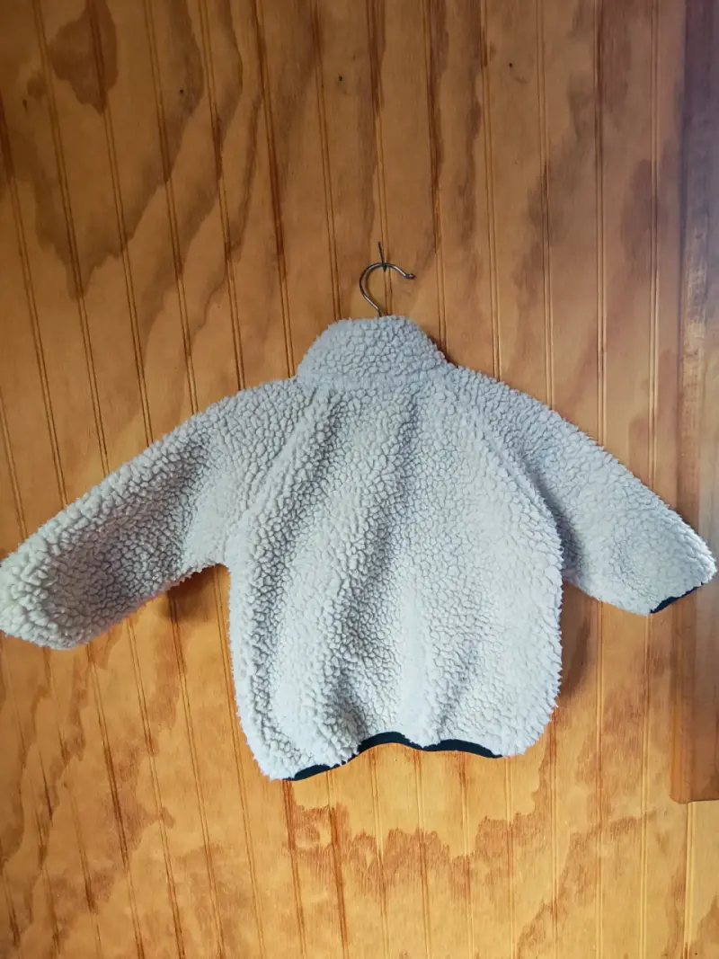 Chaqueta de lana para niño beige con bolsillo - 2