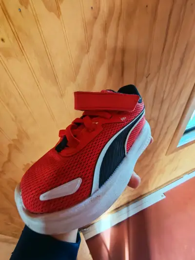 Zapatillas deportivas rojas para niños - miniatura 1