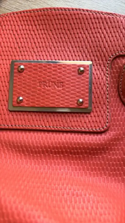 Bolso de mano cuero rojo Prüne elegante - miniatura 2