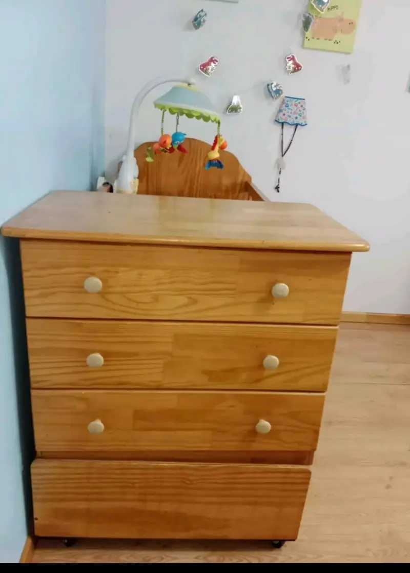 Cuna de madera con cajonera integrada - 2