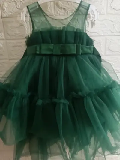 Vestido de fiesta verde para niña 12-18M - miniatura 1