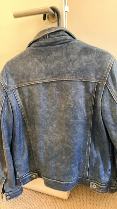 Chaqueta de cuero parece mezclilla azul unisex - miniatura 2