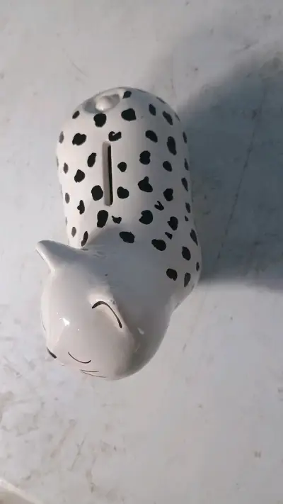 Alcancía de cerámica con diseño de gato - miniatura 2