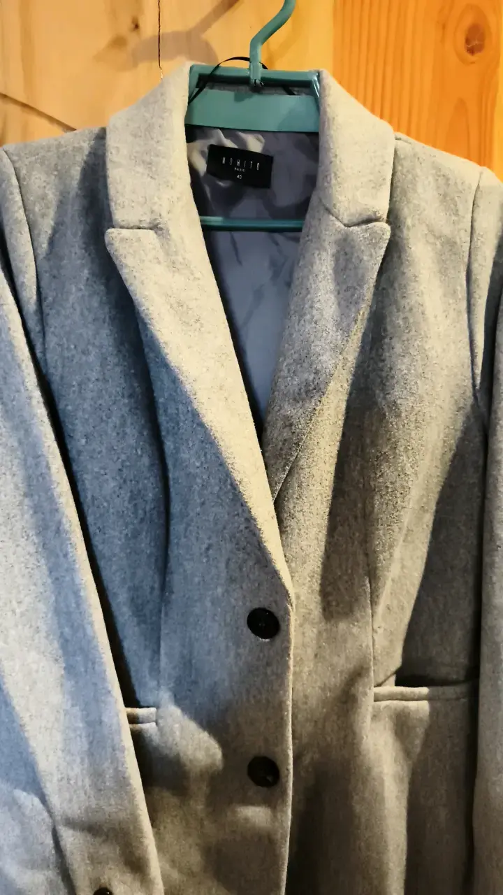 Abrigo gris mujer Mohito talla 40 - 2