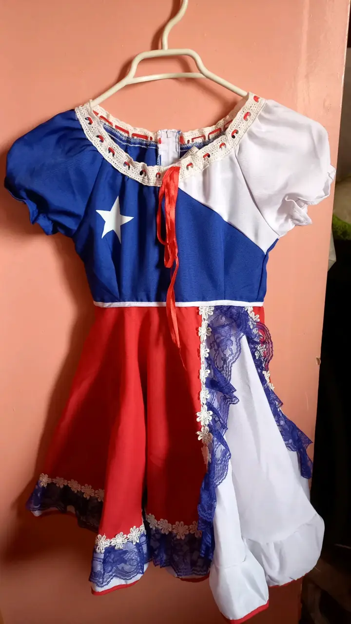 Vestido de niña estilo chileno con encaje - 2