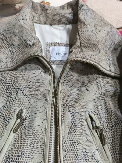 Chaqueta PRUNE 100% cuero larga animal. Print. - miniatura 6