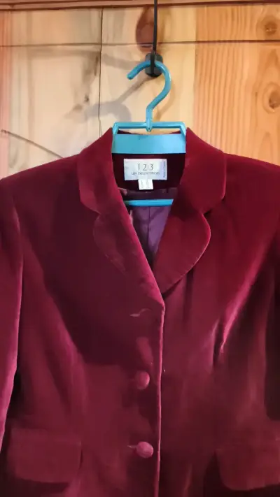 Blazer de terciopelo rojo italiano para mujer - miniatura 2