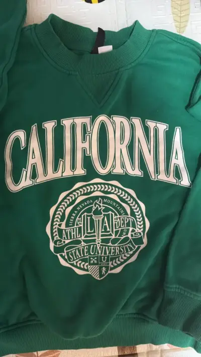 Polerón verde con estampado California - miniatura 2