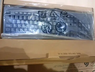 Teclado HP con cable USB negro - miniatura 3