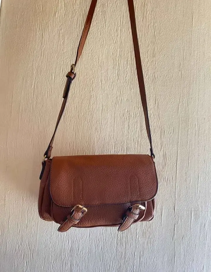Bolso bandolera de cuero sintético - 2