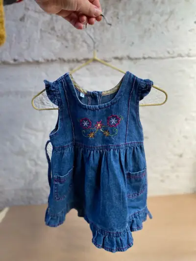 Vestido de mezclilla - miniatura 1
