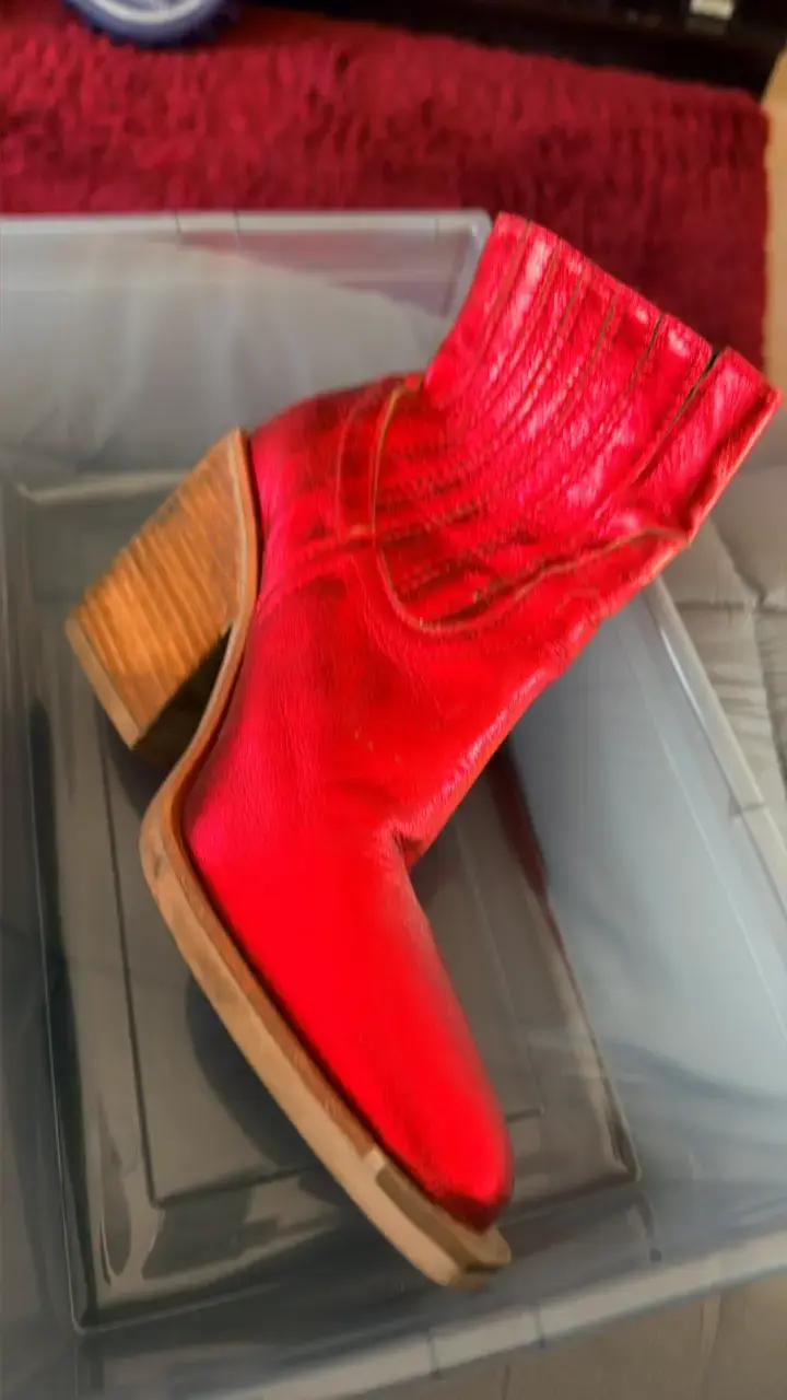 Botines rojos de cuero con tacón ancho - 5