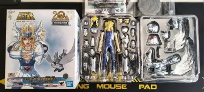 Cygnus Hyoga 20th Anniversary Bandai + Regalos - miniatura 1