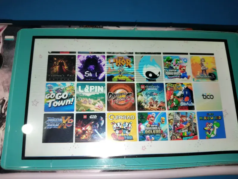 NINTENDO SWITCH LITE LIBERADA + ACCESORIOS - 4