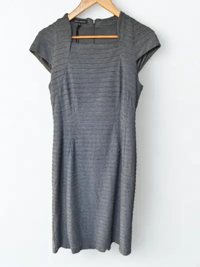 Vestido gris Laura Ashley - miniatura 1