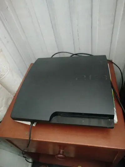 Consola PlayStation 3 con Control y Juegos - miniatura 1