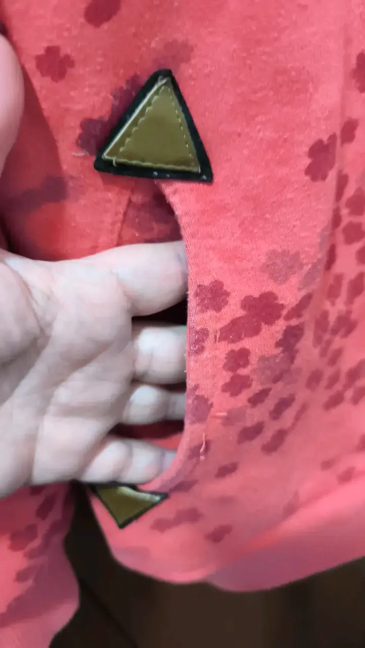 Polerón O'Neill rojo con estampado floral - 2