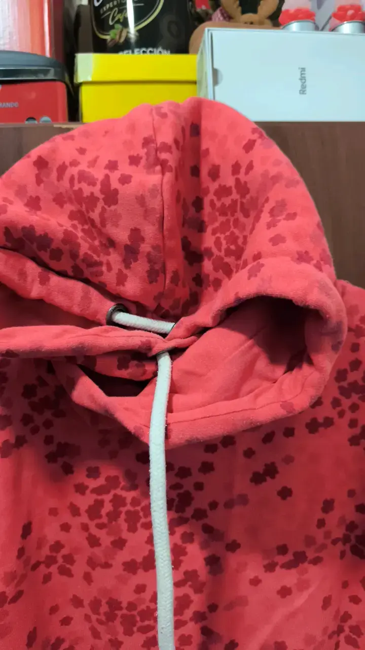 Polerón O'Neill rojo con estampado floral - 5