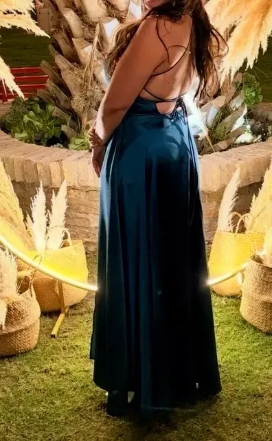 Vestido de fiesta azul con abertura lateral - 2