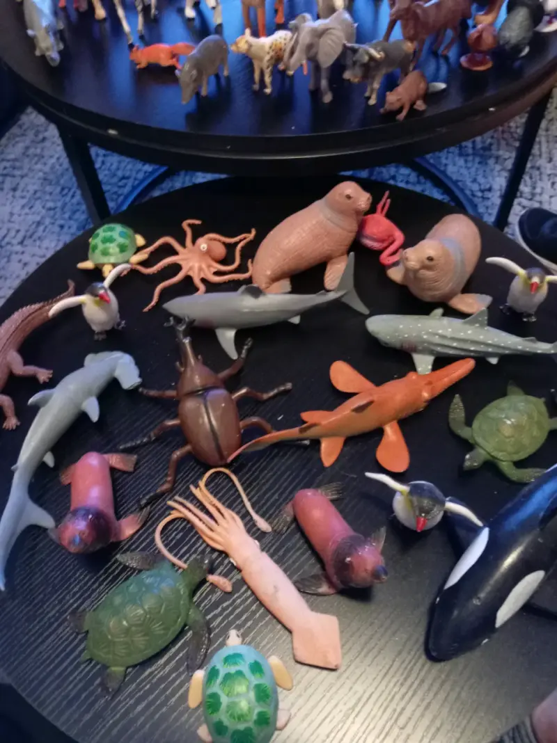 Set de Figuras de Animales de Plástico - 4