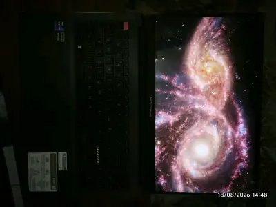 Laptop ASUS VivoBook pro 15 OLED - miniatura 4