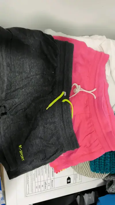 Shorts deportivos K-Sport para mujer - miniatura 1