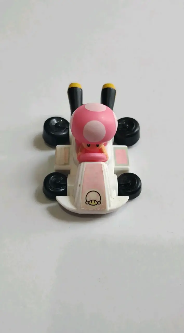 Figura de juguete Toad en kart